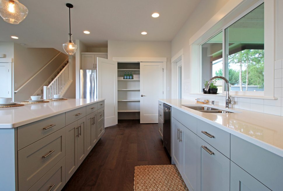 Kemper cabinet detail and craftsmanship